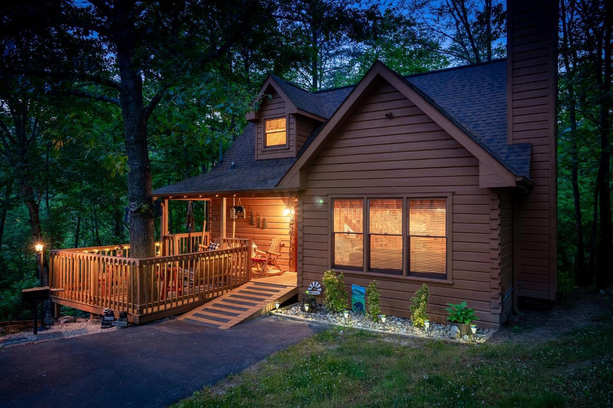 Cozy, Ada Accessible, Family Cabin With Hot Tub Sevierville Buitenkant foto